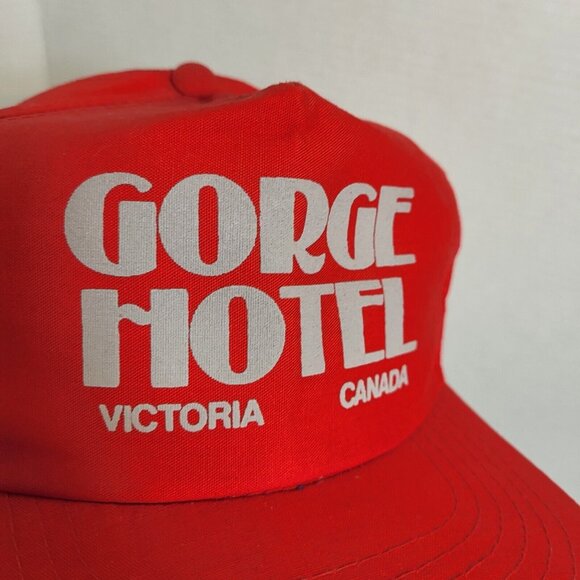 GORGE HOTEL Victoria BC Canada Hat Snapback Vintage 80s Cap Trucker - Picture 2 of 9